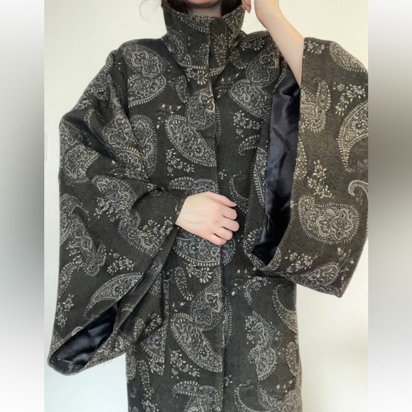 Vintage grey wool kimono coat / size 10 / paisley pattern - Picture 5 of 11